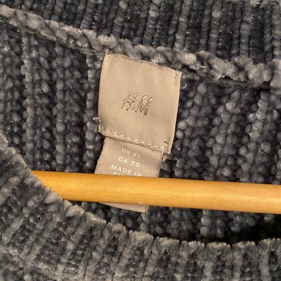 Soft Teal Blue Puff Sleeve Sweater - Picture 2 of 4